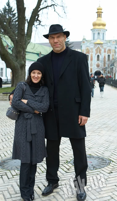 Николай Валуев с женой